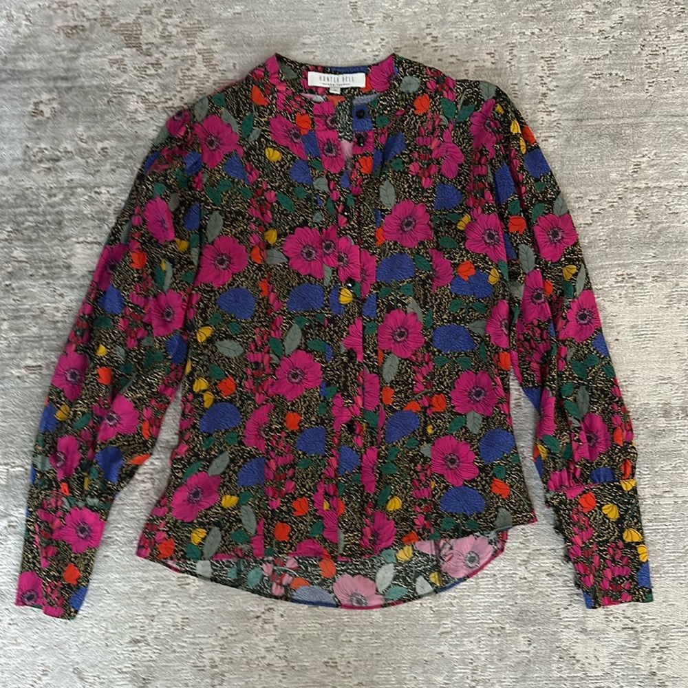 Hunter Bell Blouse
